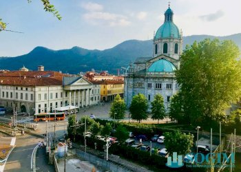 Foto 3 - Bilocale Via Lambertenghi
 
4, Como - foto 3