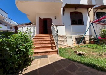 Foto 5 - Villa a Schiera Via Tonelli
 
3, Gallipoli - foto 5