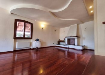 Foto 13 - Villa a Schiera Via Tonelli
 
3, Gallipoli - foto 13