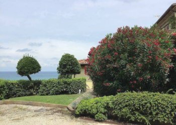 Cortile interno - Quadrilocale Gabicce Mare - foto 7