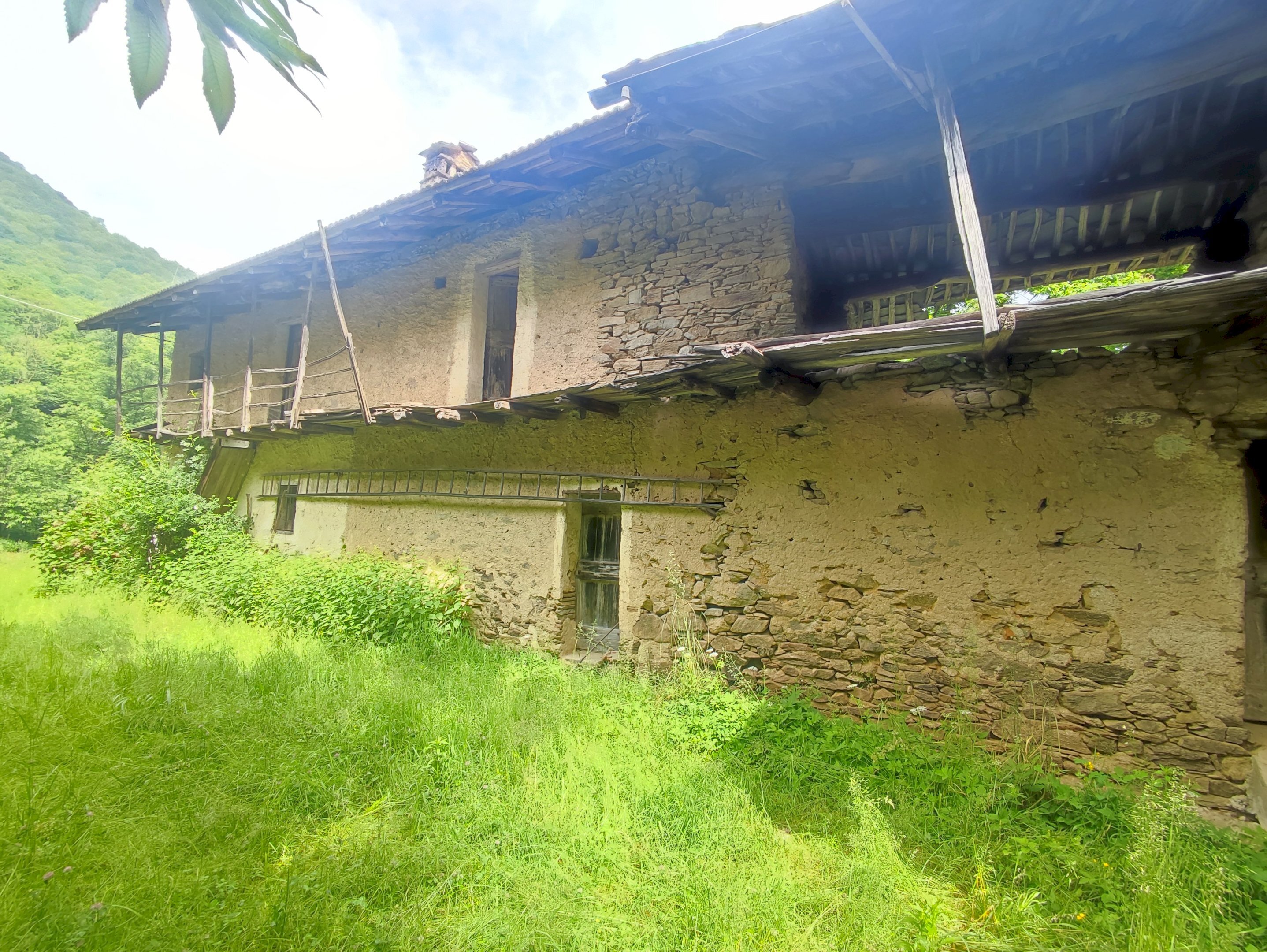 Rustic via Colletta, Brondello - photo 1