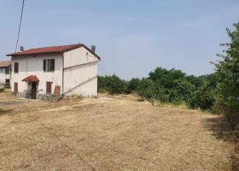 Casa indipendente regione cervino, 9, Mombaruzzo - foto 1