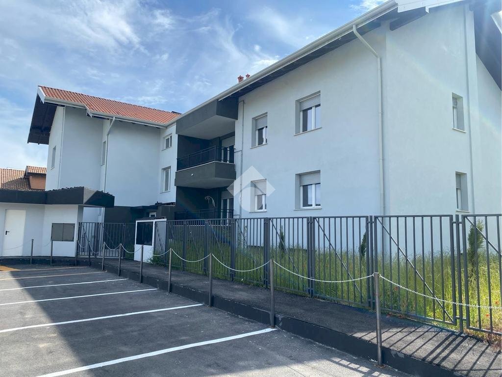 Three-room apartment Via Gorizia, Ossona - photo 1