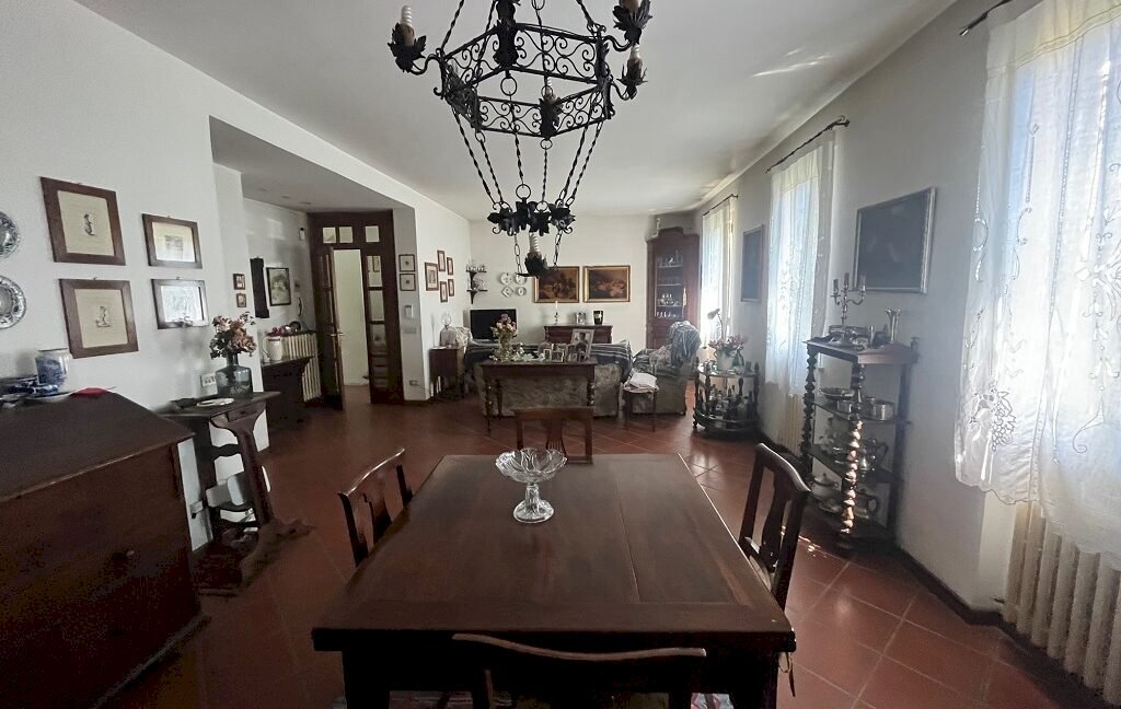 Villa Modena - foto 1