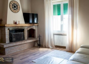 Apartment Montechiarugolo - photo 1