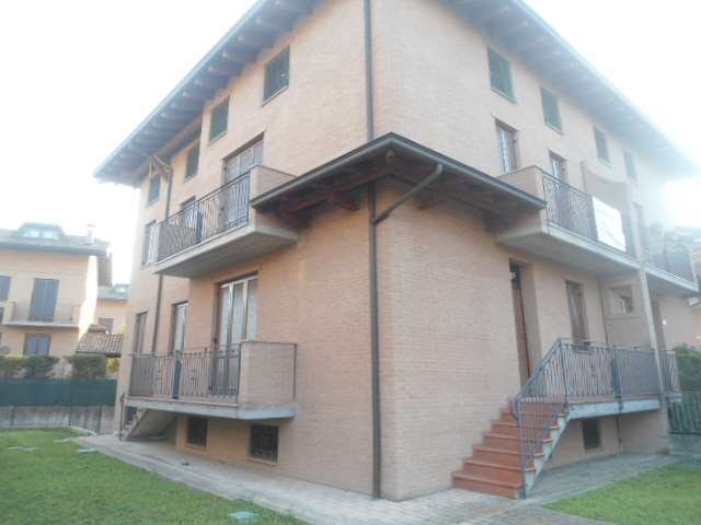 Portion of a house Modena - photo 1
