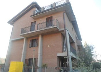 Porzione di casa Modena - foto 5