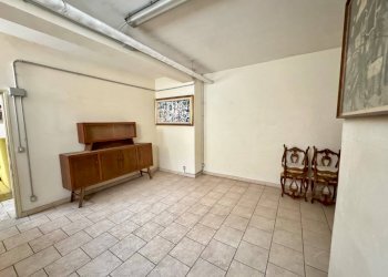 Foto 10 - Box Via Corsica
 
33, Monterotondo - foto 10