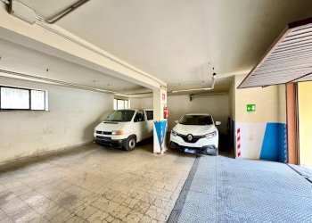 Foto 4 - Box via corsica
 
33, Monterotondo - foto 4