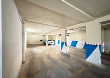 Foto 9 - Box via corsica
 
33, Monterotondo - foto 9