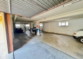 Foto 10 - Box via corsica
 
33, Monterotondo - foto 10