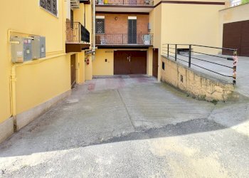 Foto 11 - Box via corsica
 
33, Monterotondo - foto 11