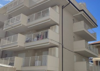 Foto 1 - Trilocale via firenze, Alba Adriatica - foto 1