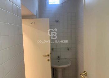 Foto 16 - Locale Commerciale Via Roma
 
15, Santa Marinella - foto 16