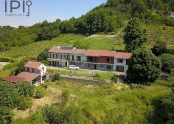 Foto 7 - Casa semi indipendente Via Collina-Asinari
 
1, Sessame - foto 7