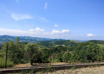 Foto 10 - Casa semi indipendente Via Collina-Asinari
 
1, Sessame - foto 10