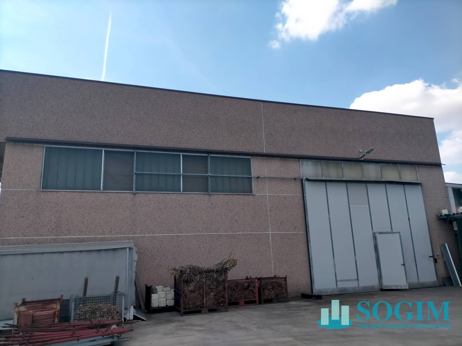 Foto 3 - Capannone via Camussone, Vellezzo Bellini - foto 3