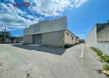 Foto 21 - Locale Commerciale Via Lucrezia della Valle, Catanzaro - foto 21