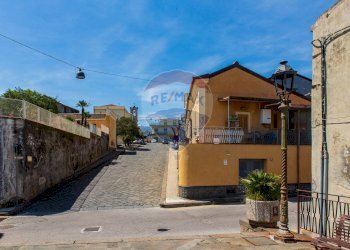 Casa all\'aperto - Terreno edificabile via fornì
 
17, Piedimonte Etneo - foto 1