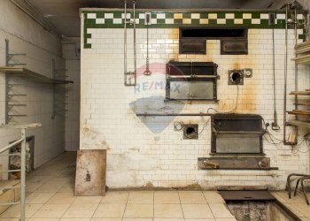 Dettagli - Shop Giuseppe Garibaldi
 
352, Catania - photo 7