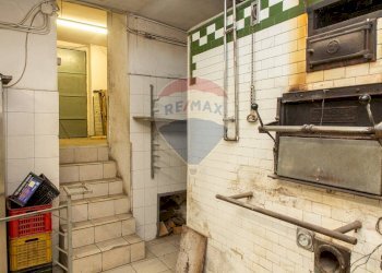 Edificio all\'aperto - Shop Giuseppe Garibaldi
 
352, Catania - photo 8