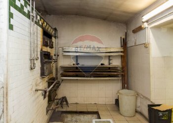 Bagno - Shop Giuseppe Garibaldi
 
352, Catania - photo 12