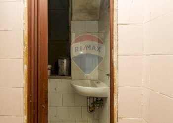 Bagno - Shop Giuseppe Garibaldi
 
352, Catania - photo 18