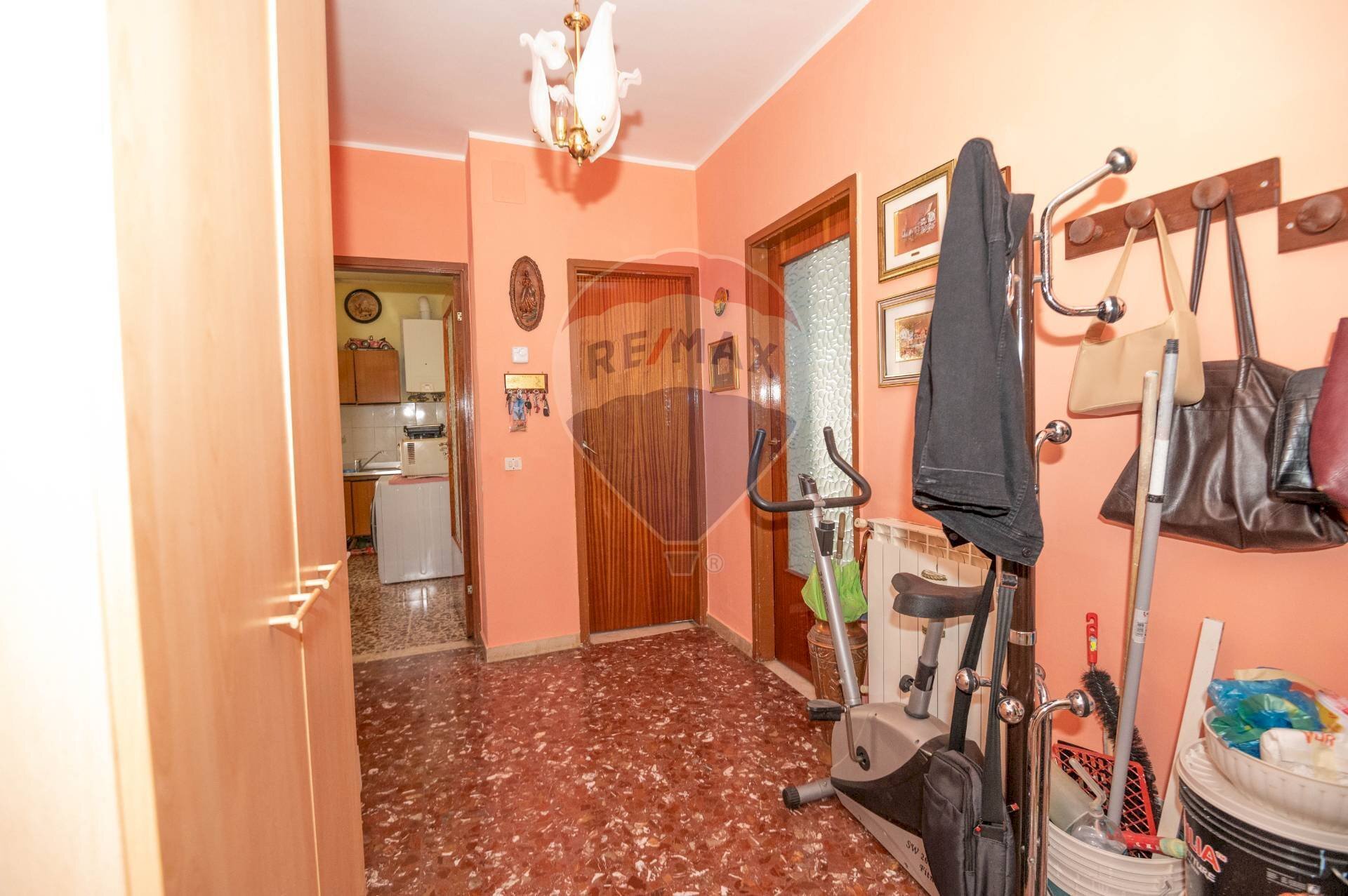 Hall / corridoio - Appartamento VIA TRAPANI
 
18, Caltagirone - foto 3