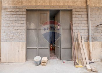 Edificio all\'aperto - Box AGRIGENTO
 
25, Caltagirone - foto 3