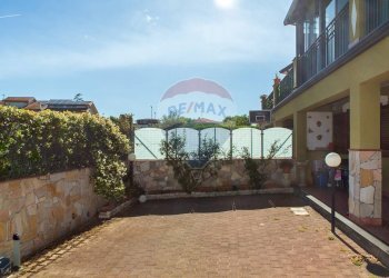 Terrazza - Casa semi indipendente Via Professor Armando Rapisarda
 
6/C, Mascalucia - foto 20