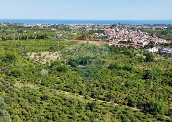 Vista delle montagne - Rustico C.da Fiascara
 
200, Taormina - foto 3
