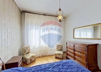 Camera / camera da letto - Casa indipendente VIA MONTELLO
 
21, Sesto Calende - foto 30