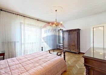 Camera / camera da letto - Casa indipendente VIA MONTELLO
 
21, Sesto Calende - foto 39