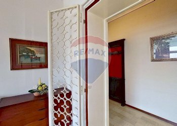 Hall / corridoio - Casa indipendente VIA MONTELLO
 
21, Sesto Calende - foto 43