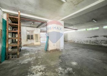 Parcheggio - Casa indipendente VIA MONTELLO
 
21, Sesto Calende - foto 61