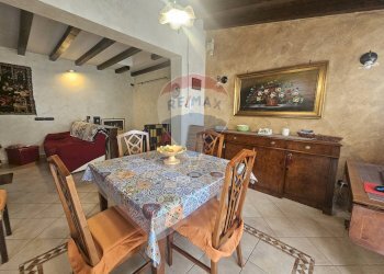 Sala da pranzo - Casa semi indipendente Via Caputo
 
33, Bagheria - foto 3