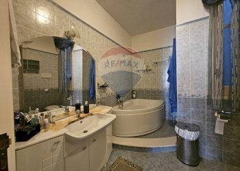 Bagno - Quadrilocale Via Nicolò Derelitto
 
44, Bagheria - foto 24