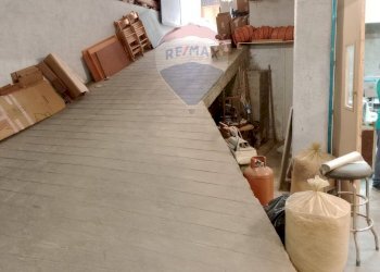 Sala da pranzo - Magazzino Via Nicolò Derellitto
 
45, Bagheria - foto 1