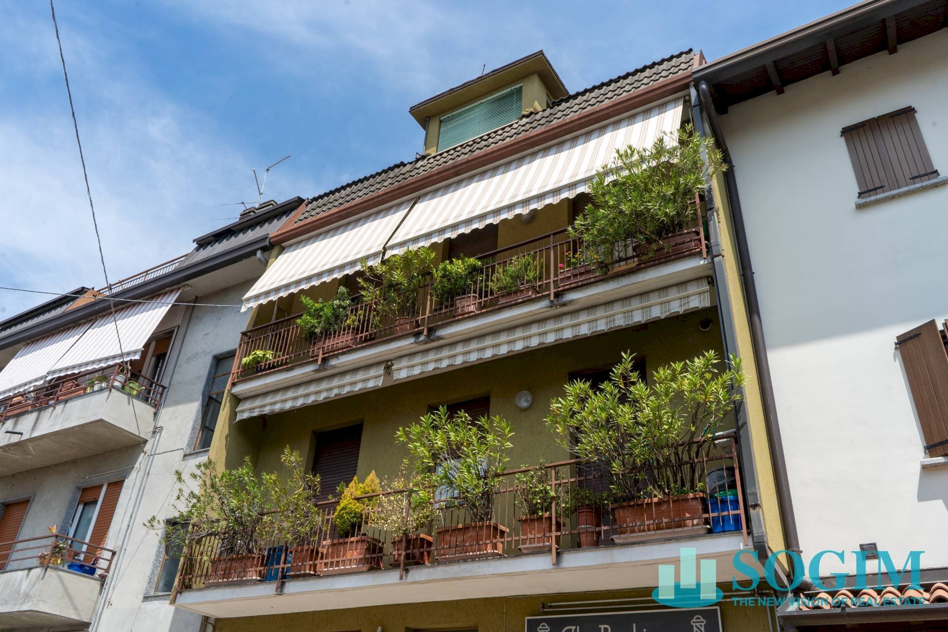 Foto 1 - Three-room apartment via general cantore, Cantù - photo 1