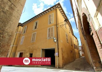 Foto 1 - Quadrilocale Vicolo Cafasso II
 
2, Matelica - foto 1