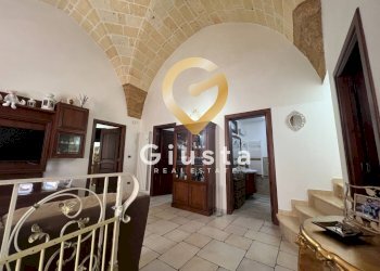 Foto 2 - Casa indipendente Vico dei Crisumma
 
16, Mesagne - foto 2