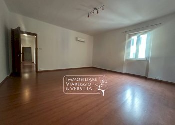 Foto 10 - Capannone via Garibaldi
 
150, Viareggio - foto 10