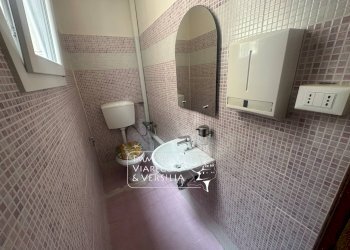 Foto 18 - Capannone via Garibaldi
 
150, Viareggio - foto 18