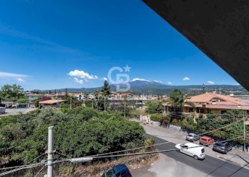 Foto 1 - Quadrilocale Via Luigi Settembrini
 
53, Giarre - foto 1