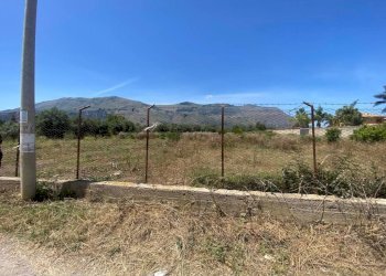 Terreno - Terreno agricolo via Milioti, Carini - foto 1