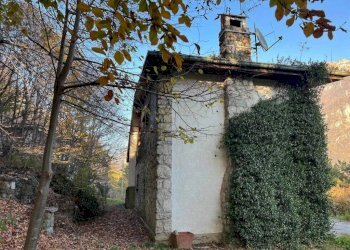 Facciata - Villa via MASSIMO D'AZEGLIO, 4, Ballabio - foto 42