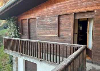 Balcone - Villa via MASSIMO D'AZEGLIO, 4, Ballabio - foto 3