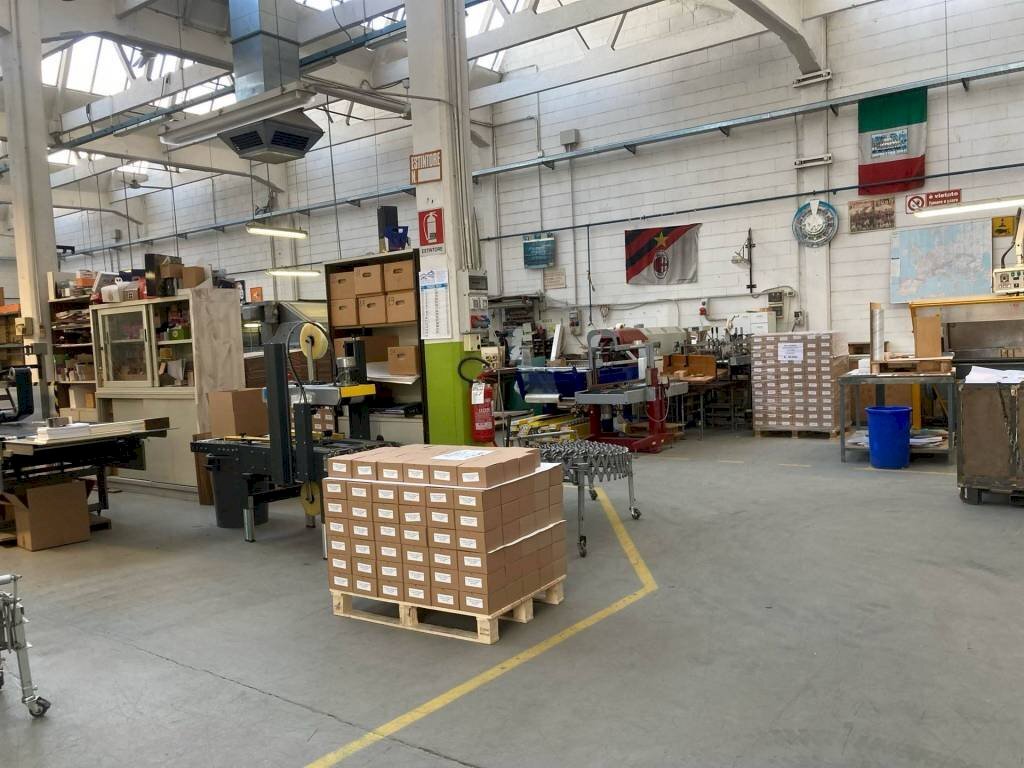 Interno non residenziale - Capannone viale RIMEMBRANZE, 54, Sesto San Giovanni - foto 2