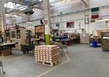 Interno non residenziale - Capannone viale RIMEMBRANZE, 54, Sesto San Giovanni - foto 2