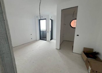 Interno appartamento - Trilocale via CAMPARI, 3/b, Sesto San Giovanni - foto 6